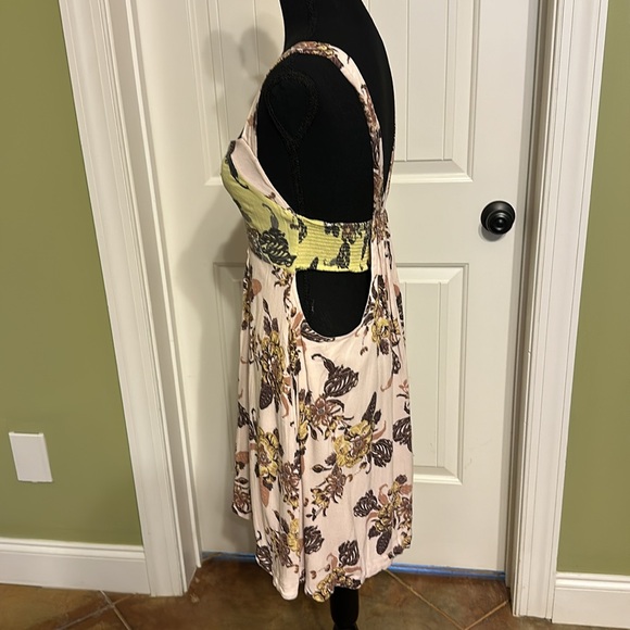 Airy and flowy Free People Dress - Picture 4 of 4
